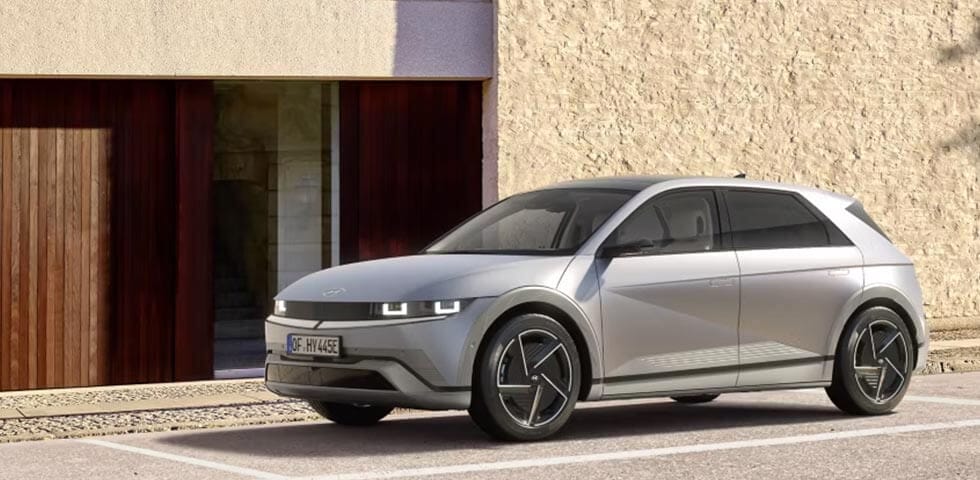 TOP 20 Coches 100% Eléctricos con más autonomía (2025) | Hyundai IONIQ 5 Hyundai IONIQ 5 - 507 km autonomía - Coche eléctrico