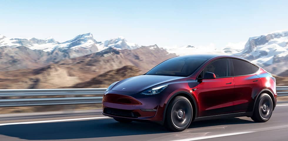 TOP 20 Coches 100% Eléctricos con más autonomía (2025) | Tesla Model Y Tesla Model Y Gran Autonomía - 533 km autonomía - Coche eléctrico